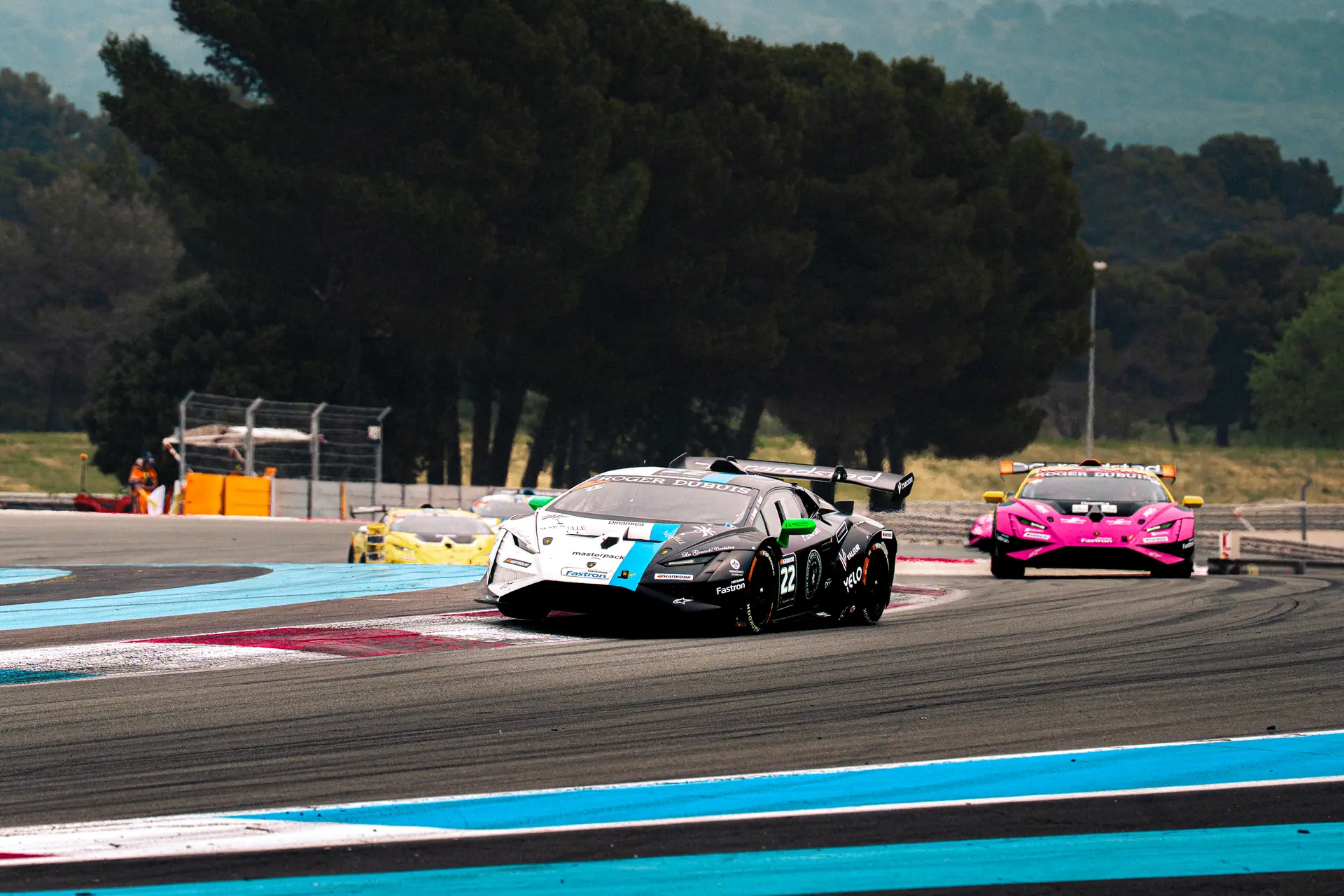 Lamborghini Super Trofeo en sortie de virage